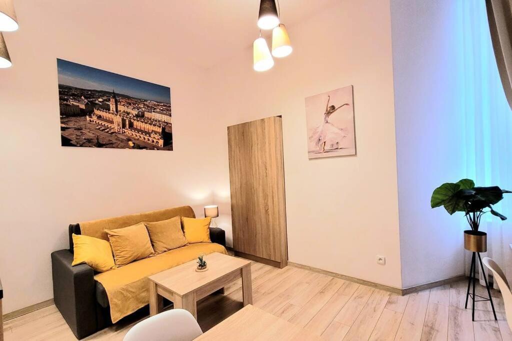 Golden Apartment Bosacka Krakow Old Town 2 Rooms Cracóvia Exterior foto